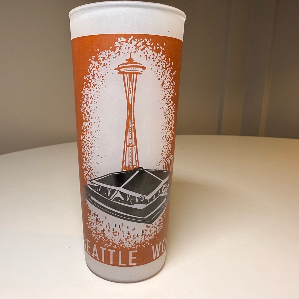 1962 Seattle World’s Fair Souvenir Glass - COLISEUM 21 (Brown)